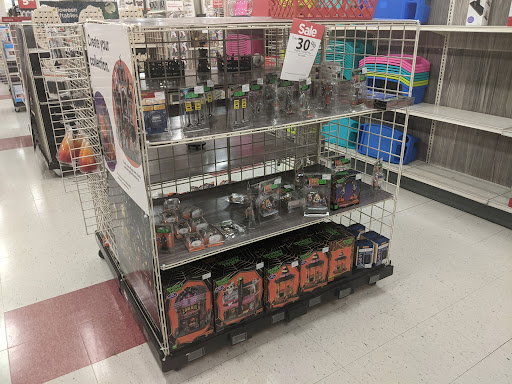 Shopping Mall «Whitehall Crossing Shopping Center», reviews and photos, IN-37, Bloomington, IN 47404, USA