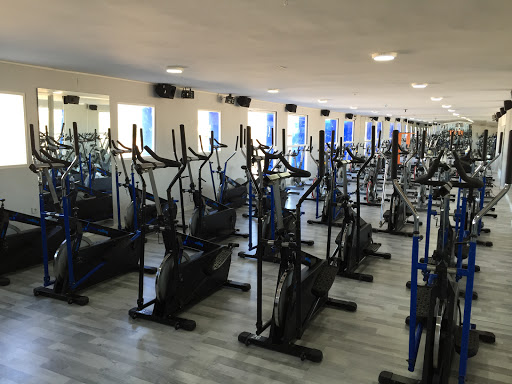 TENISQUASH CENTRO DEPORTIVO en Alzira, Valencia