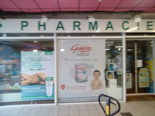 Pharmacie du Chêne Pointu. à Clichy-sous-Bois