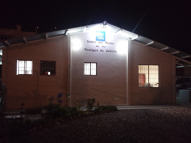 Opiniones de Salon del Reino Floresta y Ficoa en Ambato - Iglesia