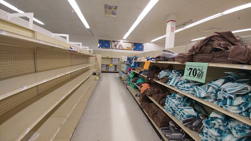 Home Goods Store «Shopko Hometown Tecumseh», reviews and photos, 2655 W Chicago Blvd, Tecumseh, MI 49286, USA