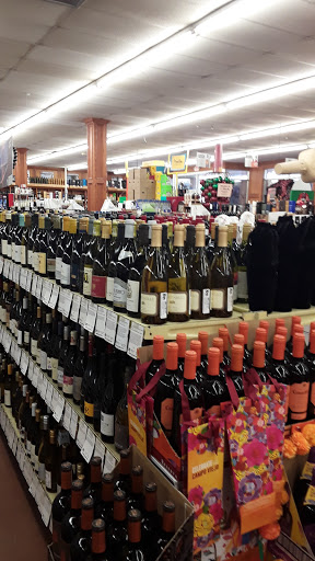 Wine Store «B-21 Fine Wine & Spirits», reviews and photos, 43380 US Hwy 19 N, Tarpon Springs, FL 34689, USA