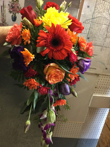 Florist «Daisy Flowers», reviews and photos, 600 W Arbor Vitae St, Inglewood, CA 90301, USA