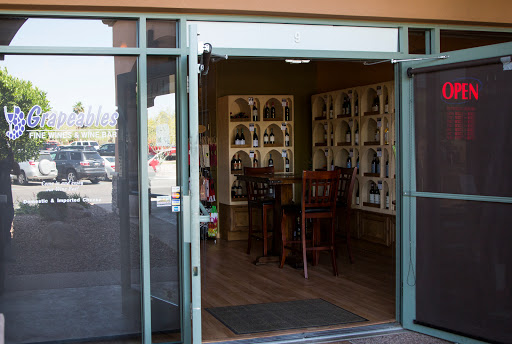 Bar «Grapeables Wine Bar & Lounge», reviews and photos, 12645 N Saguaro Blvd # 9, Fountain Hills, AZ 85268, USA