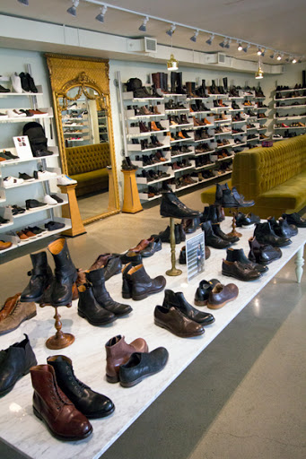 Stores to buy women's alpe boots Toronto