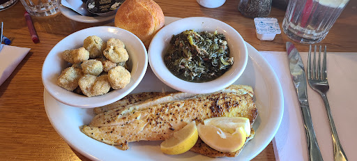 American Restaurant «Cracker Barrel Old Country Store», reviews and photos, 5580 Windward Pkwy, Alpharetta, GA 30004, USA