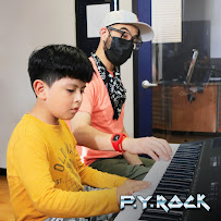 PY Rock Elizabeth Ave - Photo 4 - Car repair in Elizabeth, NJ, Elizabeth