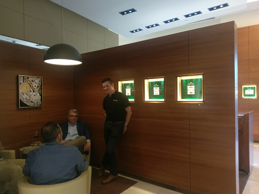 Jeweler «Lewis Jewelers - Clear Lake», reviews and photos, 19335 Gulf Fwy #4, Webster, TX 77598, USA