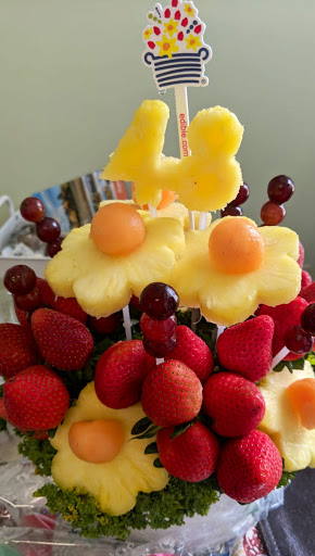 Gift Shop «Edible Arrangements», reviews and photos, 3130 Sugarloaf Pkwy, Lawrenceville, GA 30045, USA