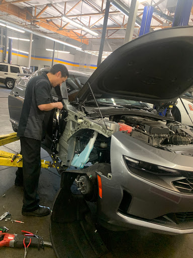 Auto Repair Shop «Stamps Auto», reviews and photos, 711 S Lindsay Rd, Gilbert, AZ 85296, USA