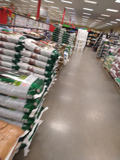Animal Feed Store «Shoppers Supply», reviews and photos, 2880 S Alma School Rd, Chandler, AZ 85286, USA