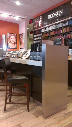 Beauty Salon «Salon West», reviews and photos, 833 W Bay Dr, Largo, FL 33770, USA