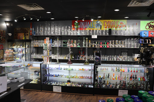 Vaporizer Store «Vapors smoke shop», reviews and photos, 5546 Old Shell Rd, Mobile, AL 36608, USA