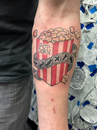 Tattoo Shop «Instinktive Tattoo», reviews and photos, 18256 E Williams Field Rd, Gilbert, AZ 85295, USA