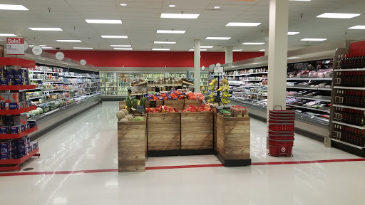 Department Store «Target», reviews and photos, 4777 S 27th St, Greenfield, WI 53221, USA