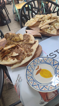 Plats et boissons du Restaurant libanais CHEZ PIERRE, MAN'OUCHE à Bayonne - n°2