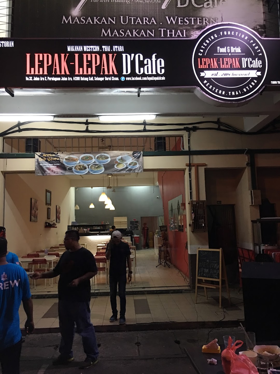 LepakLepak Dcafe