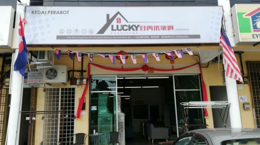 LUCKY FURNITURE di bandar Muar