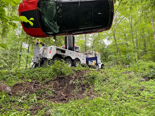 Car Dealer «Avenue Auto Sales Inc», reviews and photos, 1256 Thomaston Ave, Waterbury, CT 06704, USA