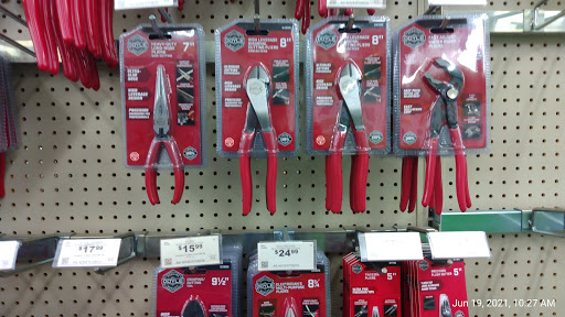 Hardware Store «Harbor Freight Tools», reviews and photos, 6508 Skillman St, Dallas, TX 75231, USA