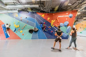 Sender One Climbing - Playa Vista image