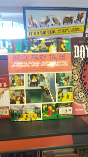 Book Store «Barnes & Noble», reviews and photos, 3050 Beeline Rd, Holland, MI 49424, USA