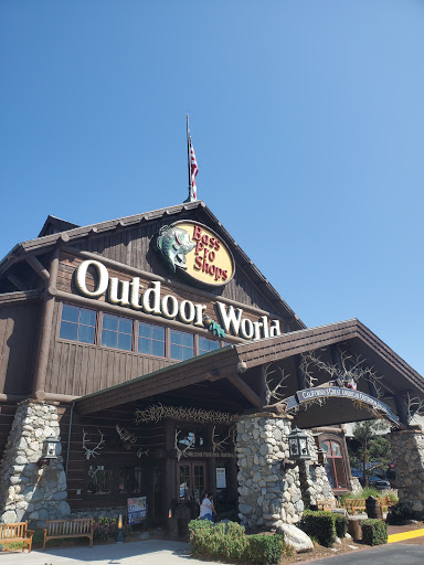 Clothing Store «Victoria Gardens», reviews and photos, 12505 N Main St, Rancho Cucamonga, CA 91739, USA