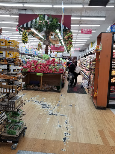 Supermarket «Trade Fair Supermarket», reviews and photos, 13010 Metropolitan Ave, Richmond Hill, NY 11418, USA