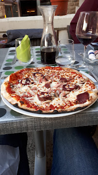 Pizza du Pizzeria Les Bains Douches à Nontron - n°11