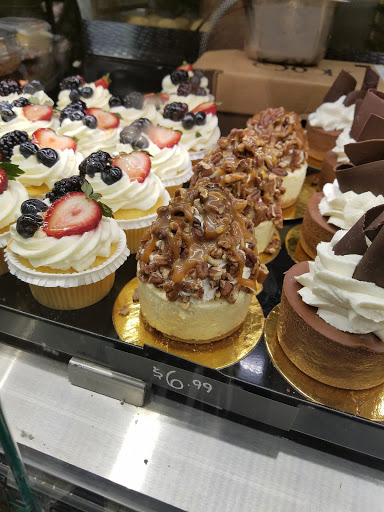 Grocery Store «Whole Foods Market», reviews and photos, 7529 Corporate Blvd, Baton Rouge, LA 70809, USA