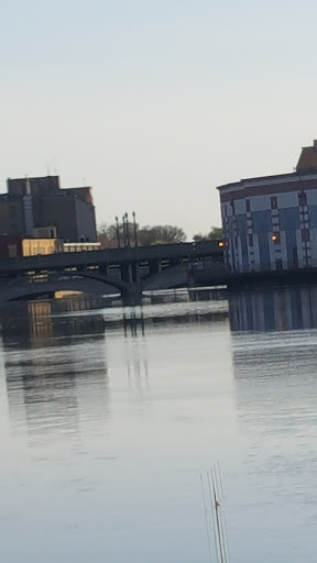 Park «RiverEdge Park», reviews and photos, 360 N Broadway, Aurora, IL 60505, USA