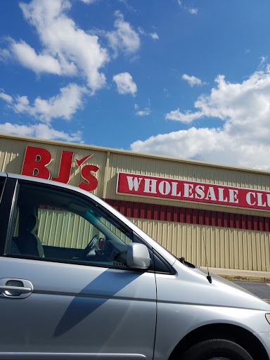 BJ’s Wholesale Club, 3805 Hartzdale Dr, Camp Hill, PA 17011, USA, 