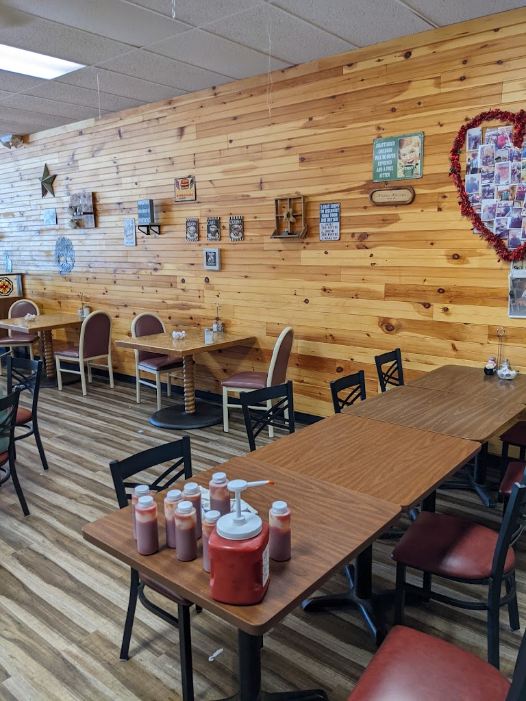 Nana's Country Kitchen 18848