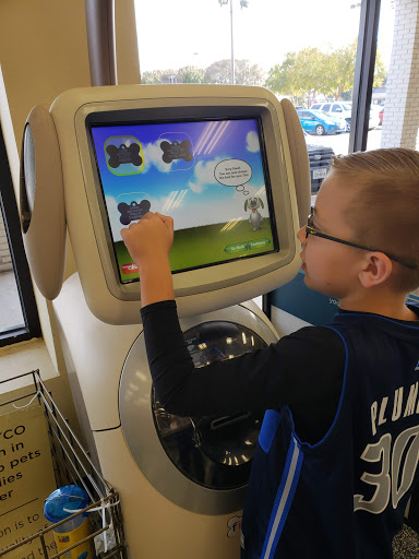 Pet Supply Store «Petco Animal Supplies», reviews and photos, 1250 William D Tate Ave #200, Grapevine, TX 76051, USA