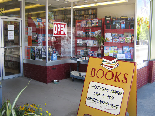 Used Book Store «Book Juggler», reviews and photos, 182 S Main St, Willits, CA 95490, USA