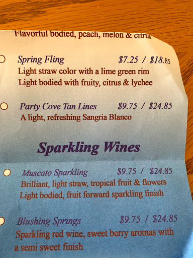 Winery «Seven Springs Winery», reviews and photos, 846 Winery Hills Estates, Linn Creek, MO 65052, USA