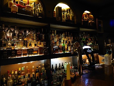 時代屋 鶴見本店