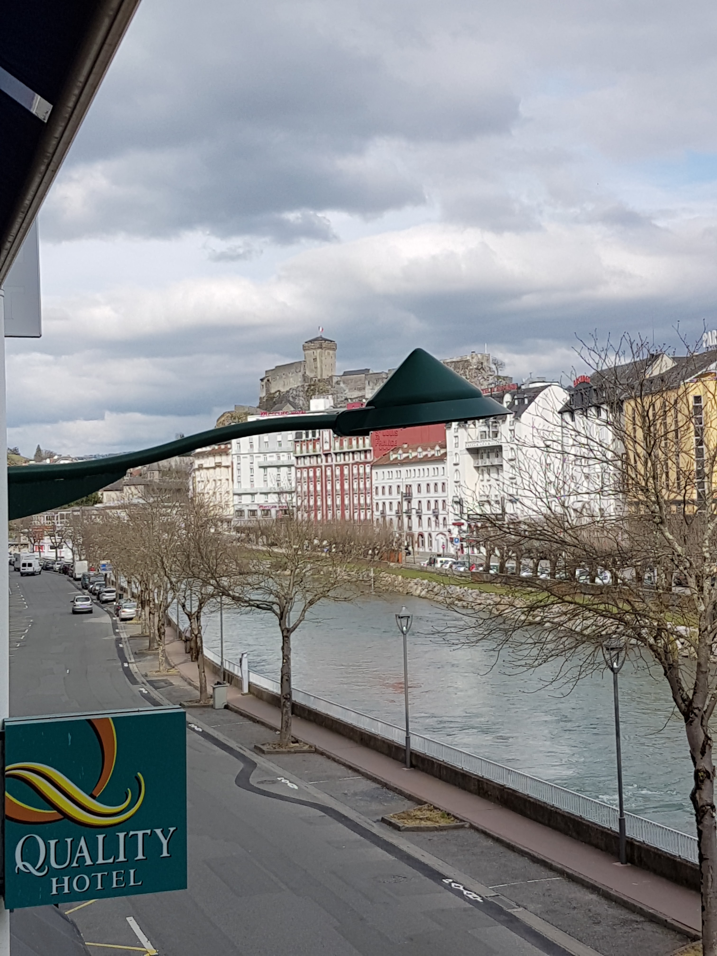 Photo n° 14 de l'avis de denis.o fait le 30/03/2018 à 17:13