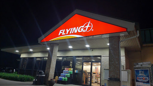 Gas Station «Flying J», reviews and photos, 520 S State Rd 39, Lebanon, IN 46052, USA