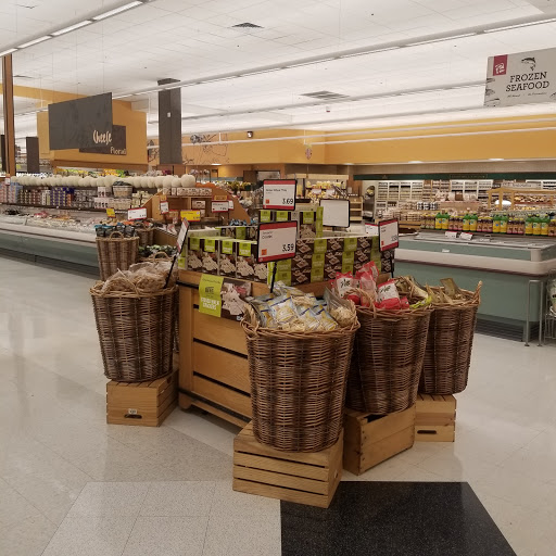 Supermarket «Roche Bros. Quincy», reviews and photos, 101 Falls Blvd #3, Quincy, MA 02169, USA