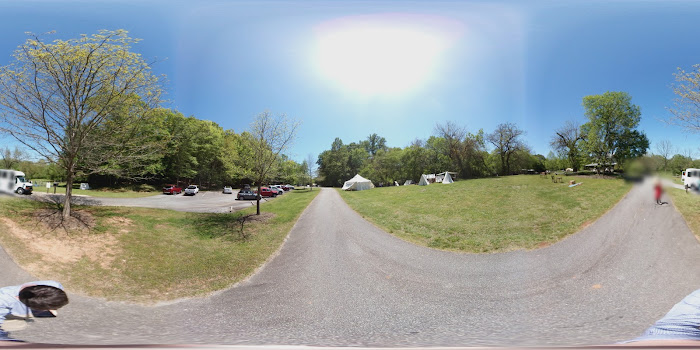 Park near Magnolia Inn Laurens