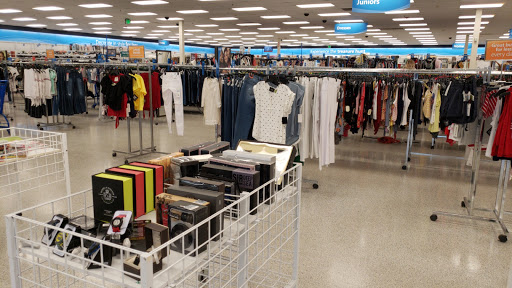 Clothing Store «Ross Dress for Less», reviews and photos, 419 E 23rd St, Panama City, FL 32405, USA