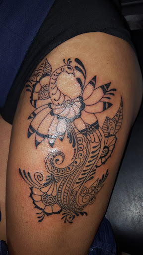 Explore tattoo ideas for stretch marks, creative tattoo ideas in Los Angeles, available at South Central Tattoos