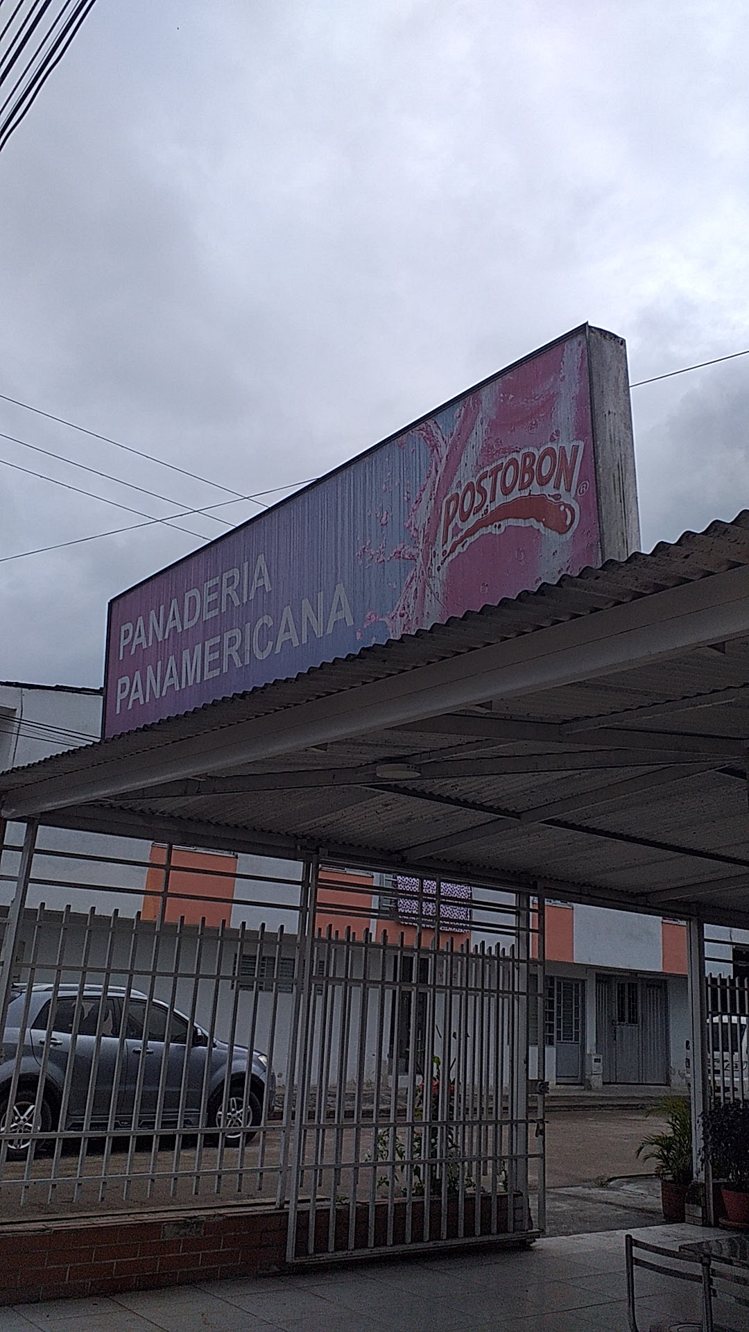 TIENDA Y PANADERIA PANAMERICANA