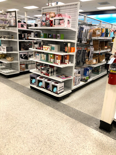 Clothing Store «Ross Dress for Less», reviews and photos, 868 Higuera St, San Luis Obispo, CA 93401, USA