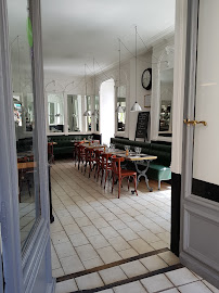 Atmosphère du Restaurant de spécialités provençales Les 1000 Colonnes à Draguignan - n°12