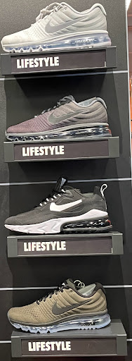 Clothing Store «Nike Factory Store», reviews and photos, 2950 I-20 Frontage Rd #755, Grand Prairie, TX 75052, USA