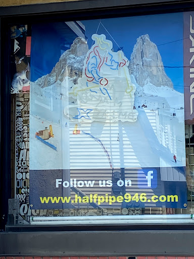 Ski Shop «HalfPipe946», reviews and photos, 3982 Mountain View Dr, Danielsville, PA 18038, USA