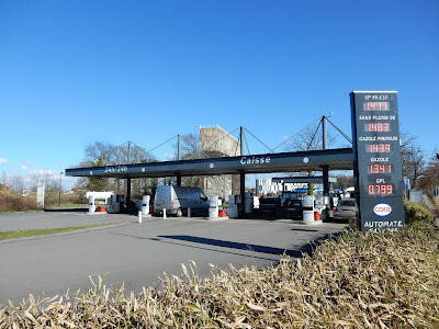 Station-service Cora à Pacé