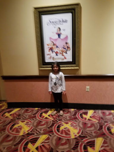 Movie Theater «AMC», reviews and photos, 651 Kapkowski Rd, Elizabeth, NJ 07201, USA